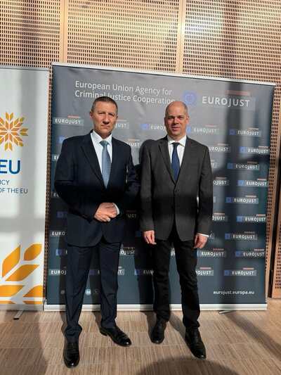 Borislav Sarafov with his Hungarian counterpart Dr. Gábor Nagy